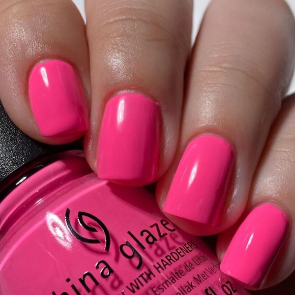 China Glaze Meadow Dreams Spring и Love & Kisses Valentines Day 2024 Collections